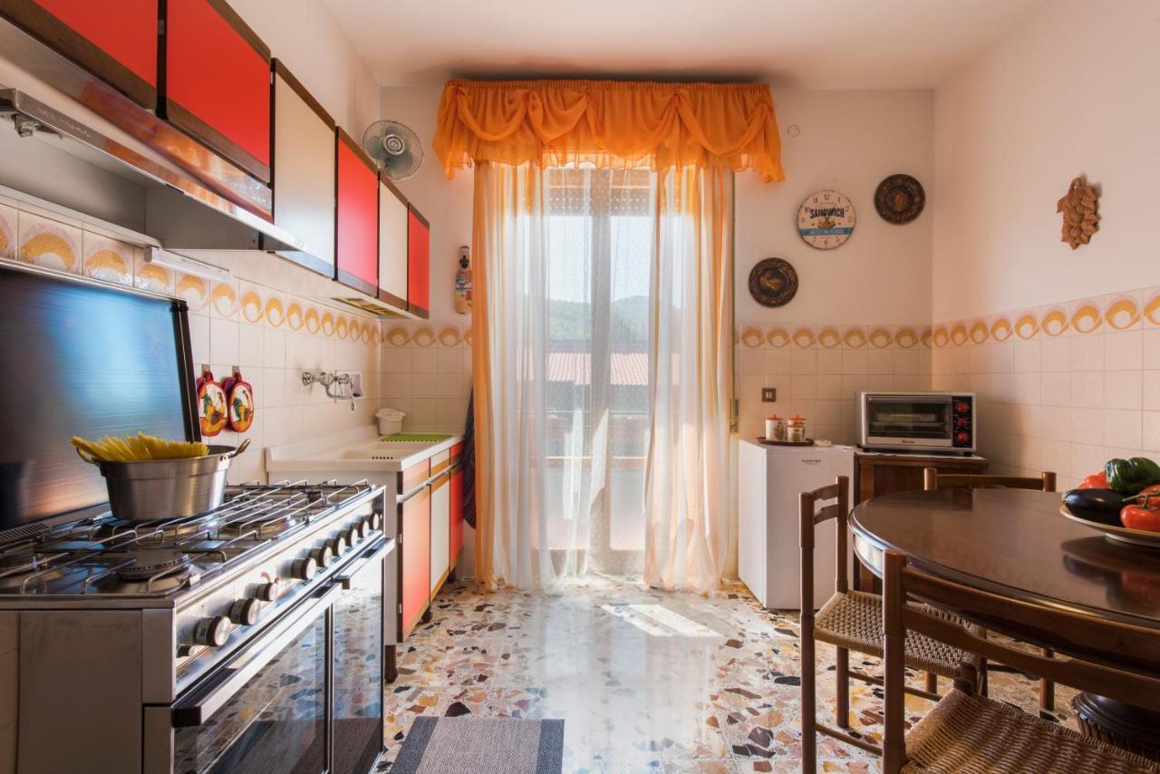 Appartement Il Rifugio Di Amelia à Arezzo Extérieur photo